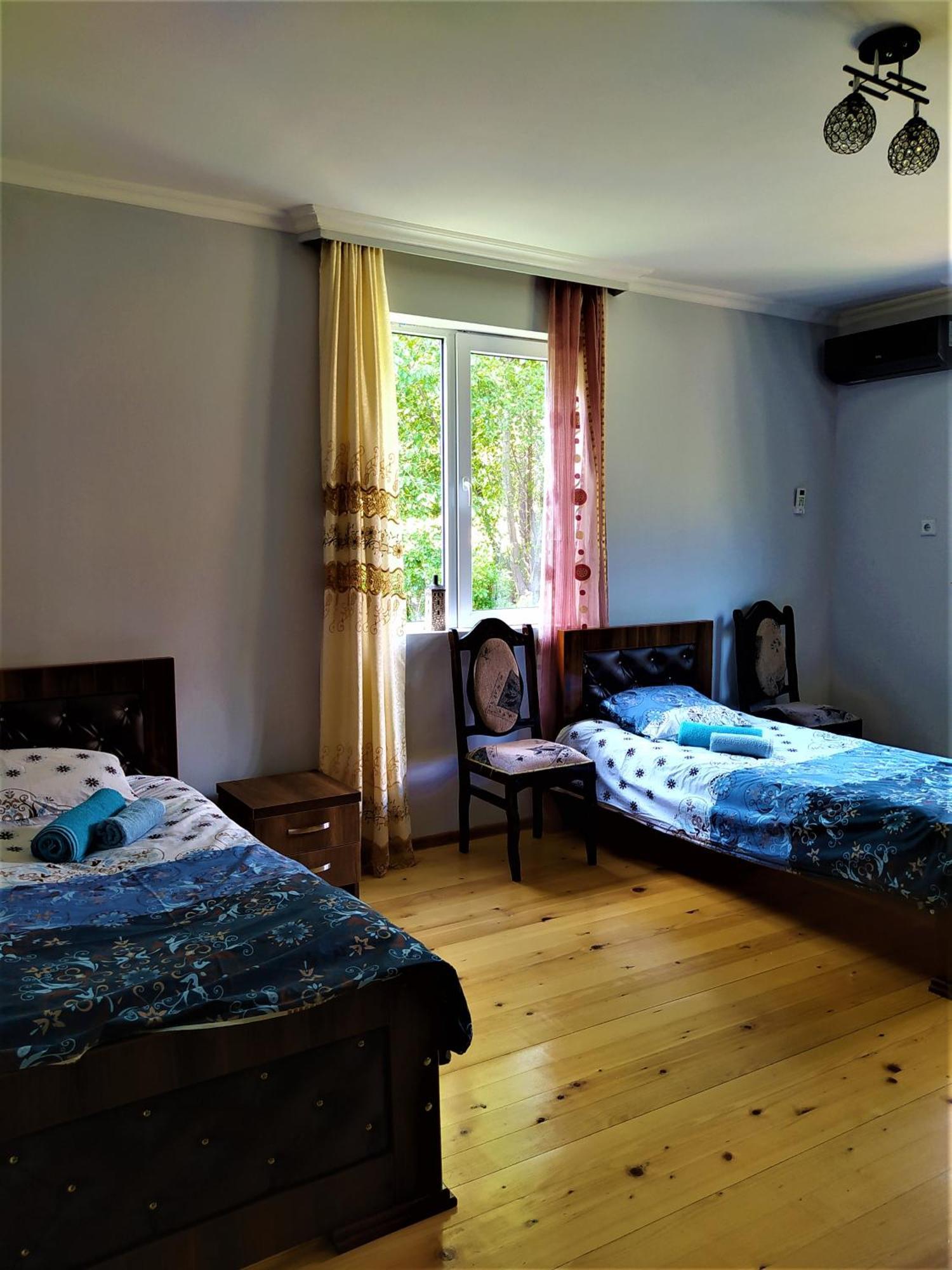 Gujejiani Guest House Mestia Buitenkant foto